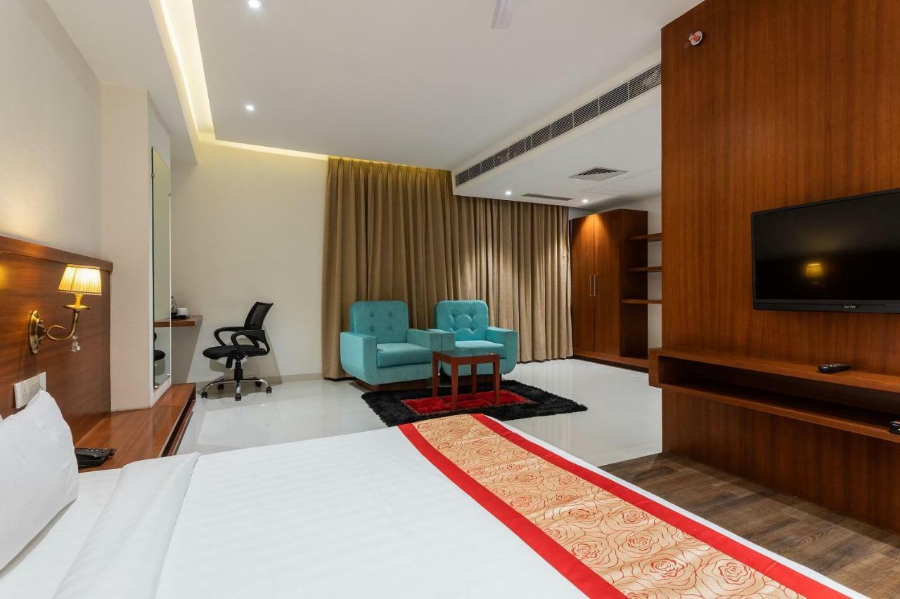 The Chandra Leela