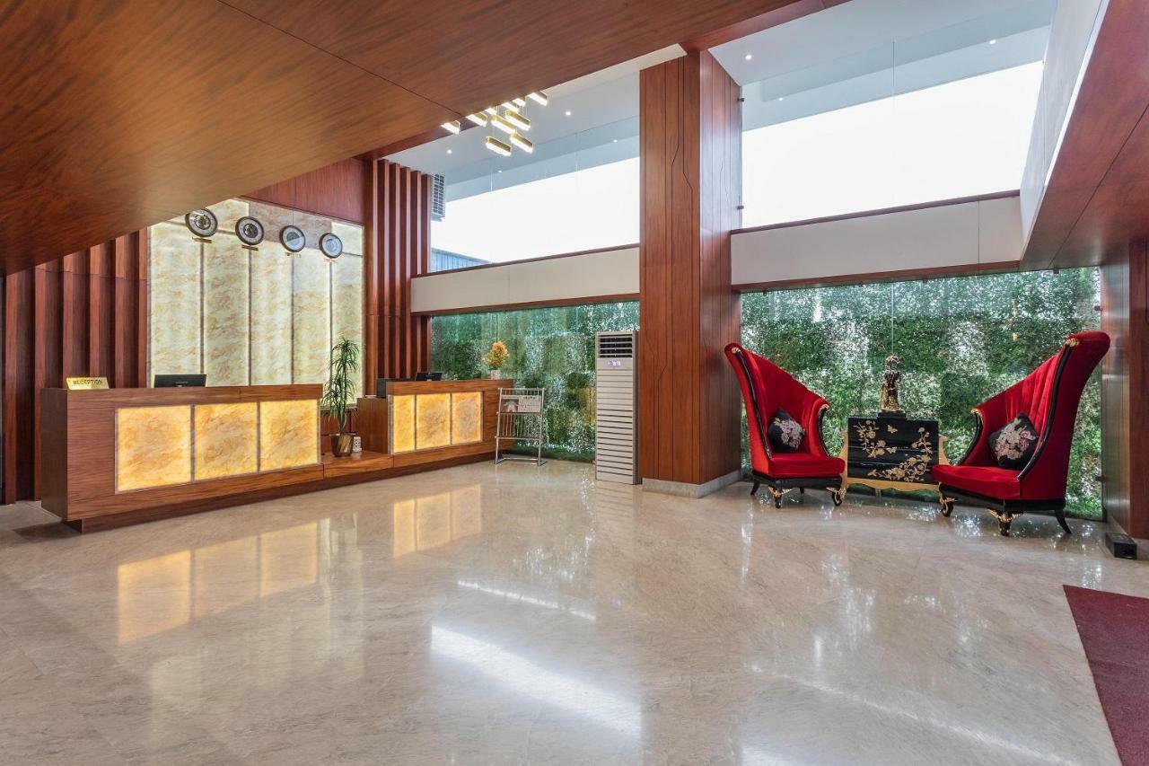 The Chandra Leela 3* Indore